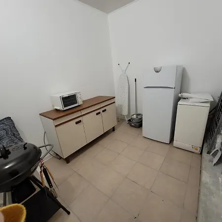 Situe A 20 Metres De La D Agosta Porticcio 아파트 Albitreccia