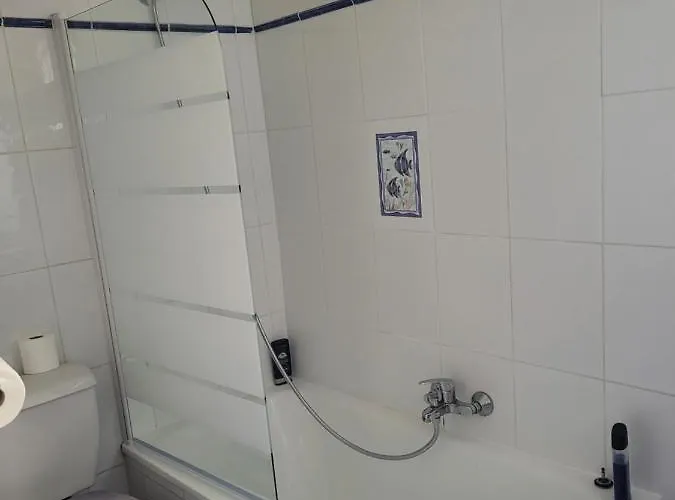 Situé à 20 Metres De La D Agosta Porticcio